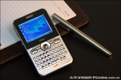 联通3G版中兴N61评测九游会J9全键盘触屏手机(图4)